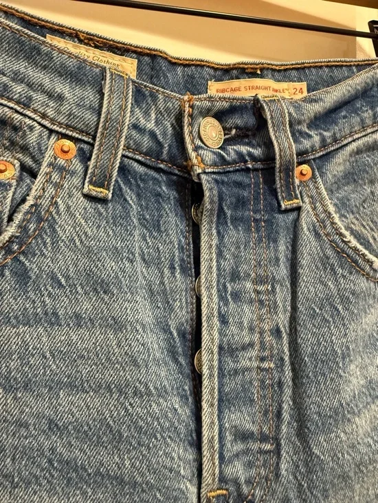 LEVI’S Ribcage Straight Ankle Jeans size 24 High Rise - Picture 6 of 11